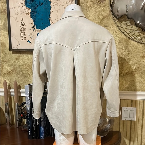 Philosophy Shacket Cream Button Down Shirt. Size Large. Pockets - Picture 6 of 14